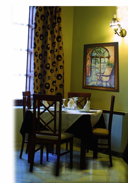 Hotel La Enrea Монтефріо Ресторан фото